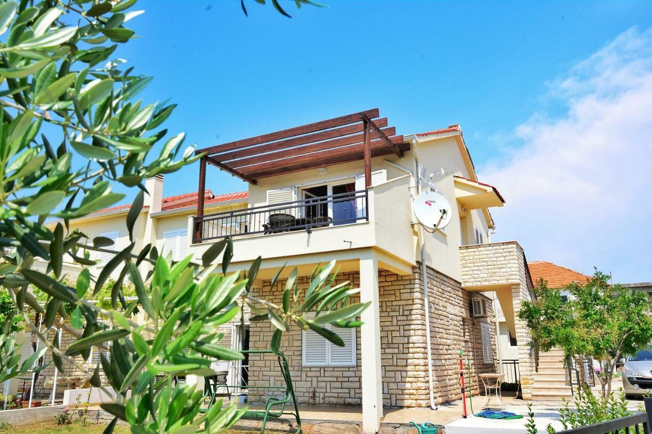 Apartment Nadoveza Tribalj Kültér fotó